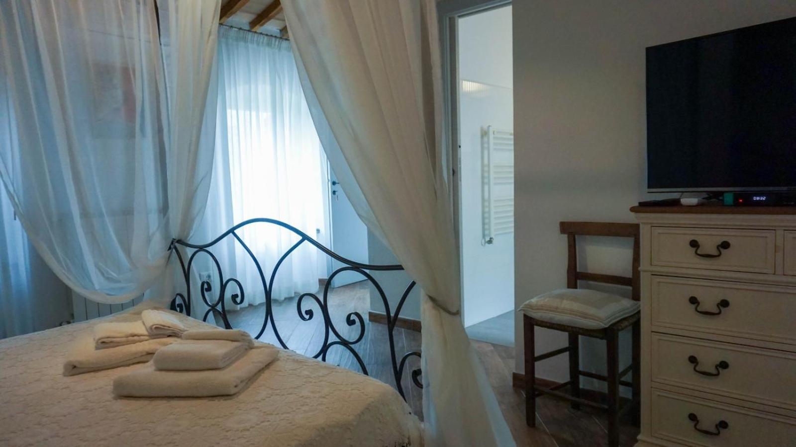 B&B Canneto Monteverdi Marittimo Exteriör bild