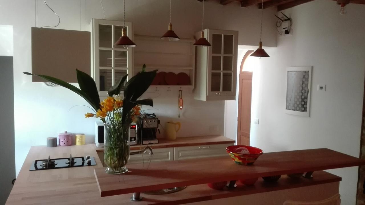 B&B Canneto Monteverdi Marittimo Exteriör bild
